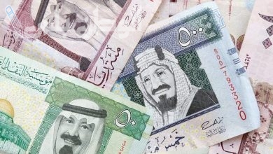 انخفاض سعر الريال السعودي