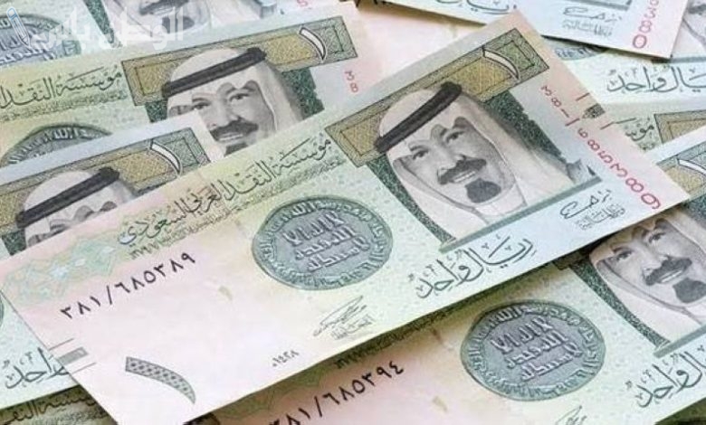 كم سعر الريال السعودي أمام الدولار الأمريكي