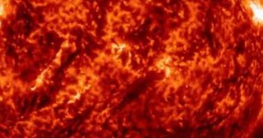 "لن تنجو أى مركبة فضائية".. أوروبا تحاكى عاصفة شمسية كارثية لمواجهة مخاطرها