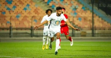 أيمن الرمادى يفاضل بين ثلاثى البنك الأهلى لقيادة الهجوم أمام الزمالك