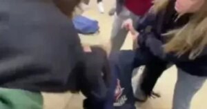 إخلاء سبيل الطالبات المتهمات فى واقعة مشاجرة مدرسة المعلمات بدمنهور