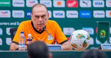 إقالة الإسرائيلي أفرام جرانت من تدريب منتخب زامبيا قبل أمم أفريقيا 2025