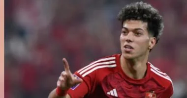 شوبير: إمام عاشور يقترب من السفر مع الأهلي للإمارات لخوض السوبر المصري