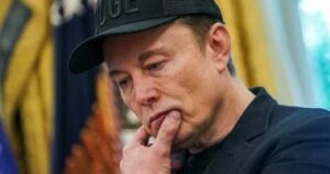 إيلون ماسك يهدد بالانسحاب من تيسلا حال عدم الحصول على هذا الراتب