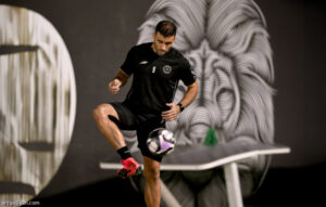 اختبارات تحدد مشاركة حمد الله أمام الهلال
                                                2025.10.29 | 10:23 pm
                                                يخضع المغربي عبد الرزاق حمد الله، مهاجم فريق الشباب الأول لكرة القدم، إلى اختبارات بدنية وفنية لتحديد إمكانية مشاركته أمام الهلال، الجمعة، ضمن الجولة السابعة من دوري روشن السعودي، حسبما كشفت عنه لـ«الرياضية» مصادر  ...