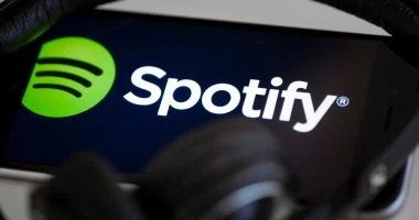 كيفية استخدام ميزة Spotify Automix.. خاصية تشبه منسق الأغانى