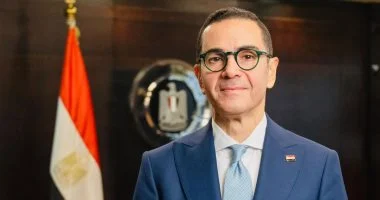 الحكومة تسعى لجذب شركات عالمية جديدة إلى صناعة السيارات لتعزيز أخبار الاقتصاد اليوم.. الحكومة تستهدف جذب شركات عالمية في صناعة السيارات