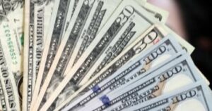 سعر صرف الدولار اليوم الخميس 30-10-2025 فى البنك الأهلى 47.26 جنيهاً للشراء