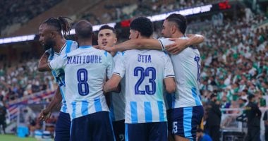 بيراميدز يستثمر تعثر الأهلي والزمالك للاقتراب من صدارة الدوري الممتاز بيراميدز يسعى لاستغلال تعثر الأهلي والزمالك للانقضاض على صدارة الدوري