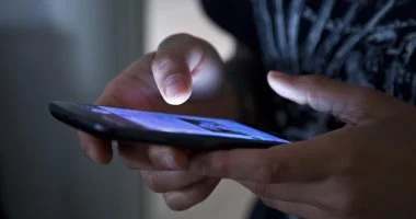 9 علامات على هاتفك تشير إلى وجود اختراق وتجسس.. تعرف عليها