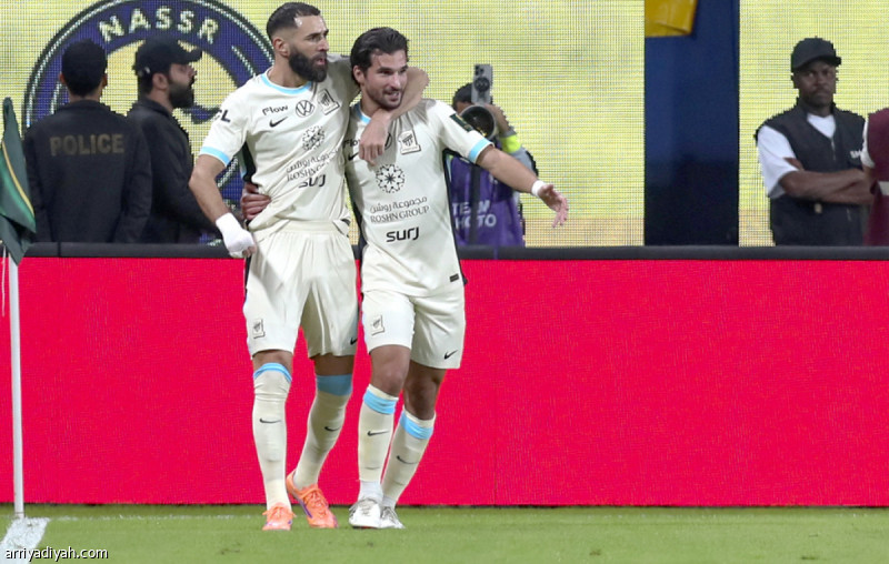 تقييم الكلاسيكو.. عوّار الأول والجليدان الأخير
                                                2025.10.29 | 01:13 am
                                                نال الجزائري حسام عوّار، لاعب وسط فريق الاتحاد الأول لكرة القدم، التقييم الأعلى في كلاسيكو ثمن نهائي كأس الملك، فيما تذيَّل القائمة زميله أحمد الجليدان، الظهير الأيمن، بفارق طفيف عن البرازيلي بينتو ماتيوس، حارس مرمى  ...