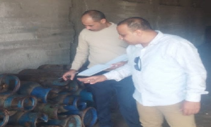 حملات تموينية مكثفة لضبط المخالفات وإحكام الرقابة على مستودعات البوتاجاز بالإسكندرية