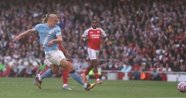 رابطة الدورى الإنجليزى تعلن تطبيق التوقيت الشتوى فى مباريات اليوم