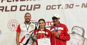 سارة عمرو تفوز بذهبية كأس العالم لسلاح الشيش تحت 17 سنة بتركيا