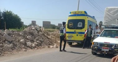 إصابة شاب فى حادث تصادم موتوسيكل وتريلا بقنا