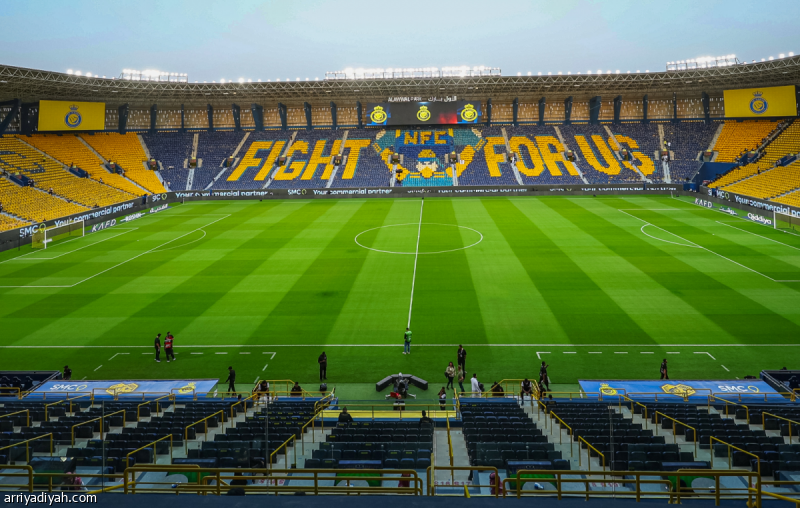 النصر.. شراكة جديدة
                                                2025.10.28 | 03:17 pm
                                                وقَّعت شركة نادي النصر عقد رعايةٍ مع مياه بيرين، الإثنين، يمتدُّ ثلاثة مواسم، وتصبح بموجبه الشريك الرسمي للنادي، وفق الحساب الرسمي للأصفر عبر منصة «إكس».
وكانت إدارة النادي العاصمي، وقَّعت عقد رعايةٍ مع الشركة ذاتها  ...