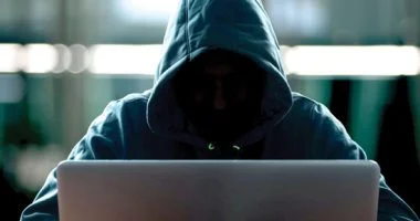 ضبط كيان تعليمي غير مرخص في القاهرة يوجه اتهامات بالنصب الشرطة تضبط كيانا تعليميا بدون ترخيص بالقاهرة للنصب على المواطنين