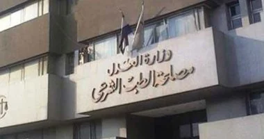 النيابة تطلب تقرير الصفة التشريحية لجثة سيدة ذبحها زوجها فى جسر السويس