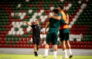 الاتفاق.. كوكا يعود أمام الحزم
                                                2025.10.31 | 01:07 am
                                                عاد المصري أحمد حسن كوكا، مهاجم فريق الاتفاق الأول لكرة القدم، بعد تماثله للشفاء الكامل من الإصابة التي أبعدته عن مواجهتَي الهلال والفتح، مبديًا جاهزيته البدنية والفنية للمشاركة في لقاء الحزم، الجمعة، على ملعب إيجو،  ...