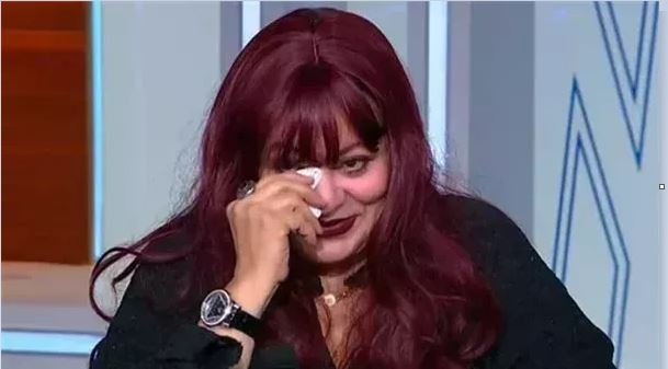 «بعد وفاته اليوم».. فريدة سيف النصر تكشف عن تعرض شقيقها للإهمال الطبي