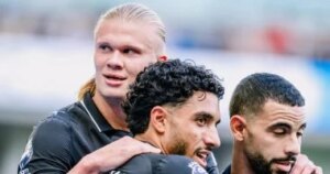 مانشستر سيتى يتعادل مع سوانزى 1-1 فى شوط أول بمشاركة مرموش