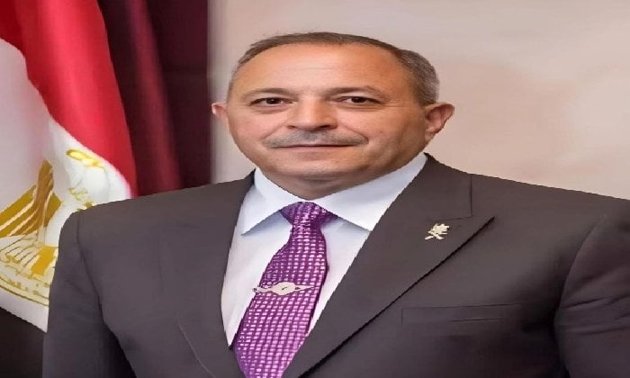 محافظ بورسعيد يجهز 9 مواقع لعرض افتتاح المتحف المصري الكبير على الشاشات العملاقة