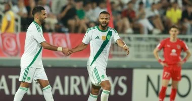 محرز وإيفان تونى يقودان هجوم الأهلي ضد الرياض فى الدوري السعودى