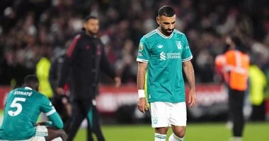 الحزن يسيطر على محمد صلاح بعد خسارة ليفربول الرابعة في البريميرليج.. صور