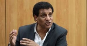 كيف تحول والد فاروق جعفر من تشجيع الأهلى للزمالك.. اليوم عيد ميلاده؟