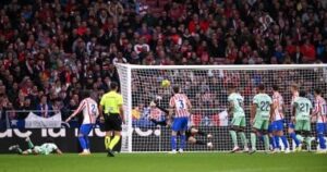 جريزمان يقود أتلتيكو مدريد لإسقاط ليفانتي بثلاثية في الدوري الإسباني