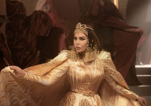 مغرمة بمصر.. أحلام الشامسي تشارك الشعب المصري فرحته بافتتاح المتحف المصري الكبير