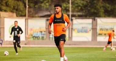 أحمد ريان وأسامة فيصل ينتظمان في مران البنك الأهلي