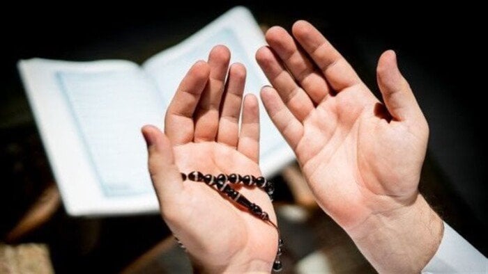 أذكار الصباح اليوم الأحد.. حصن المسلم من الهم والحزن