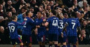 أرسنال يسعى للابتعاد بالصدارة أمام سندرلاند مفاجأة الدوري الإنجليزي