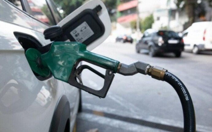 أسعار البنزين والسولار اليوم الخميس 13 نوفمبر 2025