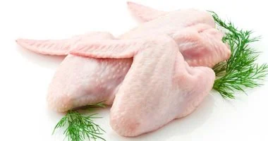 هبوط جديد في أسعار الدواجن.. ورئيس الشعبة: معروض قوي في الأسواق