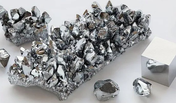 ما هو سعر جرام الفضة اليوم الاثنين 3 نوفمبر 2025؟