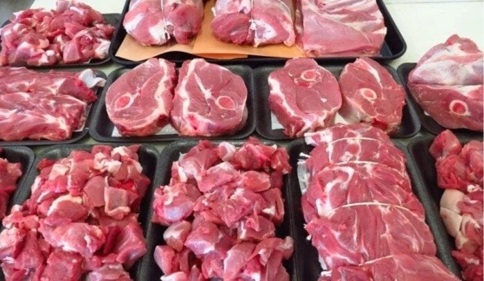 أسعار اللحوم اليوم الجمعة 21 نوفمبر 2025