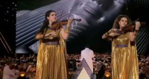 أميرة ومريم حفيدتا عبد الرحمن أبو زهرة تقدمان عرضا موسيقيا في حفل افتتاح المتحف المصري