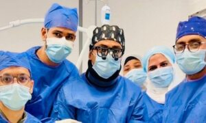 نجاح جراحة دقيقة ونادرة لاستئصال ورم يزن 6 كجم من جدار الصدر بمستشفى السلام بورسعيد