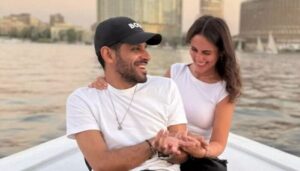 برفقة حمدي الميرغني وابنتها.. إسراء عبد الفتاح تخطف الأنظار خلال رحلة نيلية