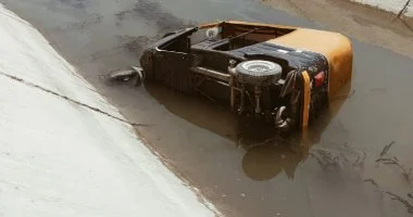 إصابة 5 أشخاص فى حادث تصادم بطريق المحمودية بالبحيرة