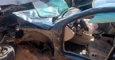 إصابة عدد من العمال إثر حادث تصادم بين سيارتين في الجيزة