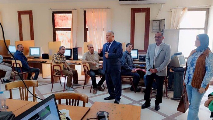 انطلاق مبادرة "معًا نحو مجتمع تعليمي رقمي" لتدريب 5000 معلم على أدوات الذكاء الاصطناعي بالفيوم