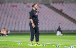 الوحدة يقيل سييرا.. وعباس بديل مؤقت
                                                2025.11.05 | 08:28 pm
                                                رجحت مصادر خاصة بـ «الرياضية» انتهاء العلاقة التعاقدية بين نادي الوحدة والتشيلي خوسيه سييرا مدرب الفريق الأول لكرة القدم.
واستندت المصادر في ذلك إلى غياب المدرب التشيلي وطاقمه المساعد عن الحصة التدريبية التي جرت  ...