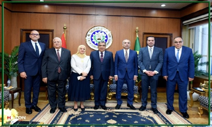 رئيس البنك الزراعي يلتقي محافظ الدقهلية لتعزيز التعاون في المشروعات التنموية وتمويل صغار المزارعين