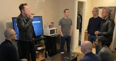 صورة بتريليون دولار.. حقيقة تجمع ماسك وزوكربيرج وجيف بيزوس داخل شقة