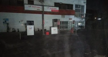 البترول: محطة بنزين قرية العزازي بالشرقية لم تتأثر باحتراق فنطاس وقود