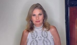 الانتهاء من تسجيل الأغنية الدعائية لفيلم يسرا «الست لما»