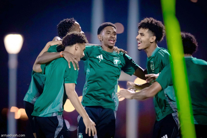 البدايات المونديالية.. الأخضر يستهدف الانتصار الثاني
                                                2025.11.05 | 01:40 pm
                                                يأمل المنتخب السعودي تحت 17 عامًا لكرة القدم في تحقيق انتصاره الثاني خلال مبارياته الافتتاحية بكأس العالم للناشئين حينما يواجه نظيره النمساوي، الأربعاء، ضمن الجولة الأولى من منافسات المجموعة الـ12 من المونديال الجاري  ...